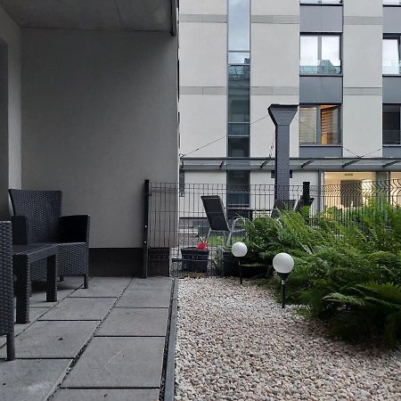 Garden Apartment Krasków Dış mekan fotoğraf