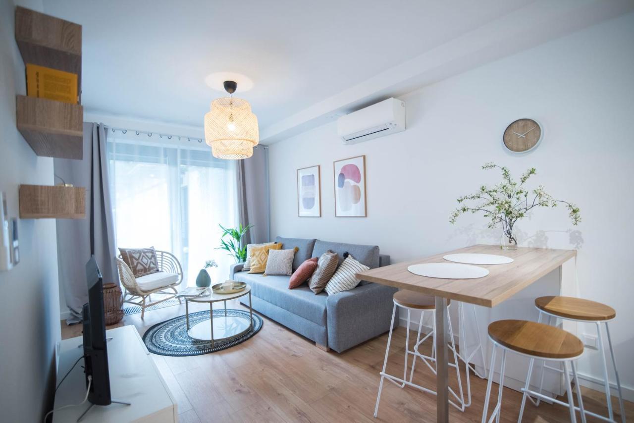 Garden Apartment Krasków Dış mekan fotoğraf